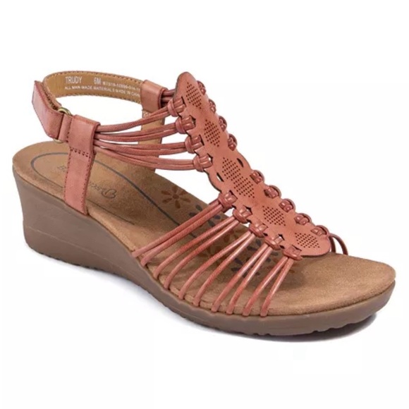 BareTraps Shoes - Baretraps Size 6.5M Women's TRUDY Red/Pink  Strappy Wedge SANDALS